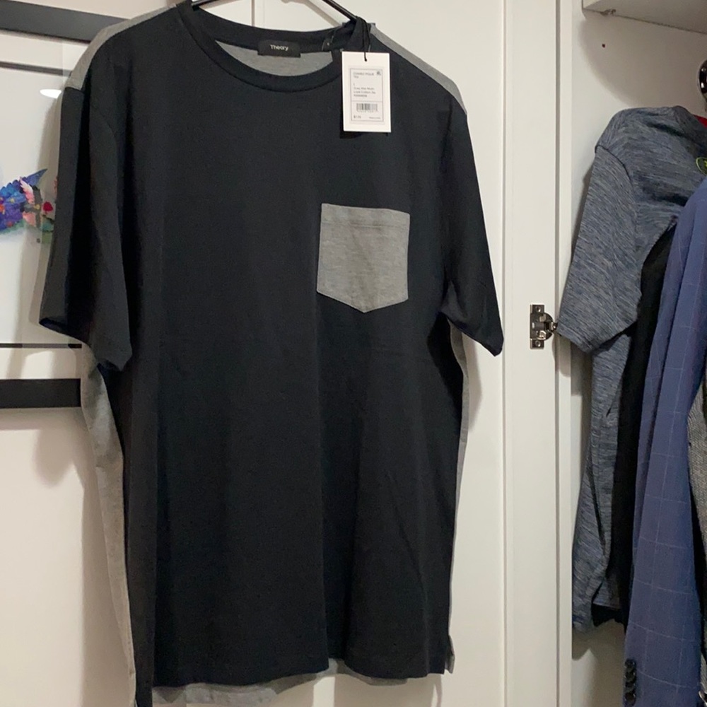 NEW Theory T Shirt - Large